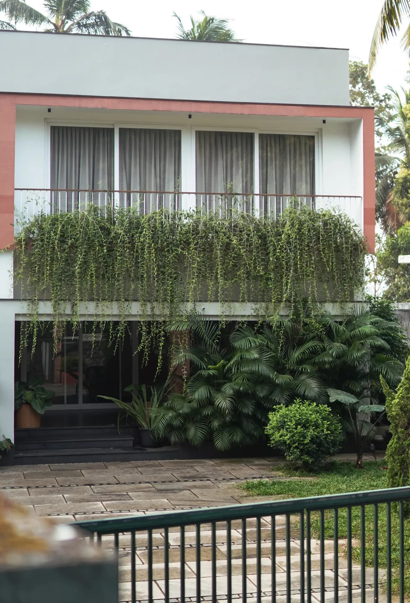 Evara view 1
